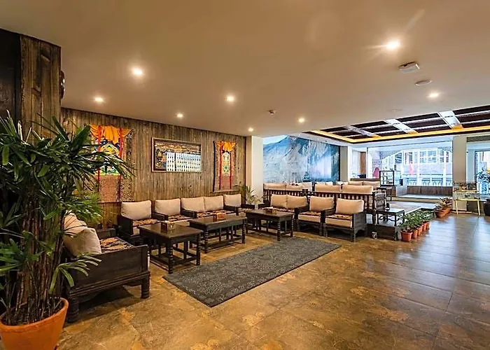 Lo Mustang Hotel